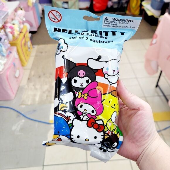 Brand New Sanrio Hello Kitty & Friends Squishies Blind Box #6 - Picture 1 of 7